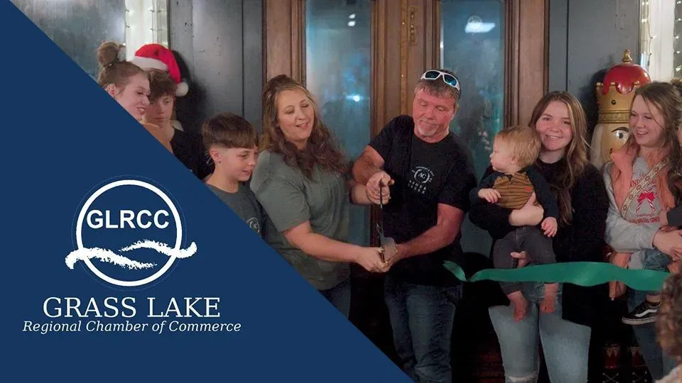 Asher Creek Creamery & Deli Celebrates Grand Opening with Ribbon Cutting
